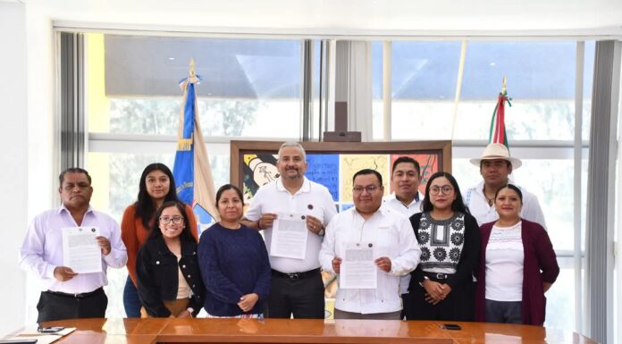UABJO firma convenio para la creación del primer Centro de Formación para Estudiantes Traductores e Intérpretes