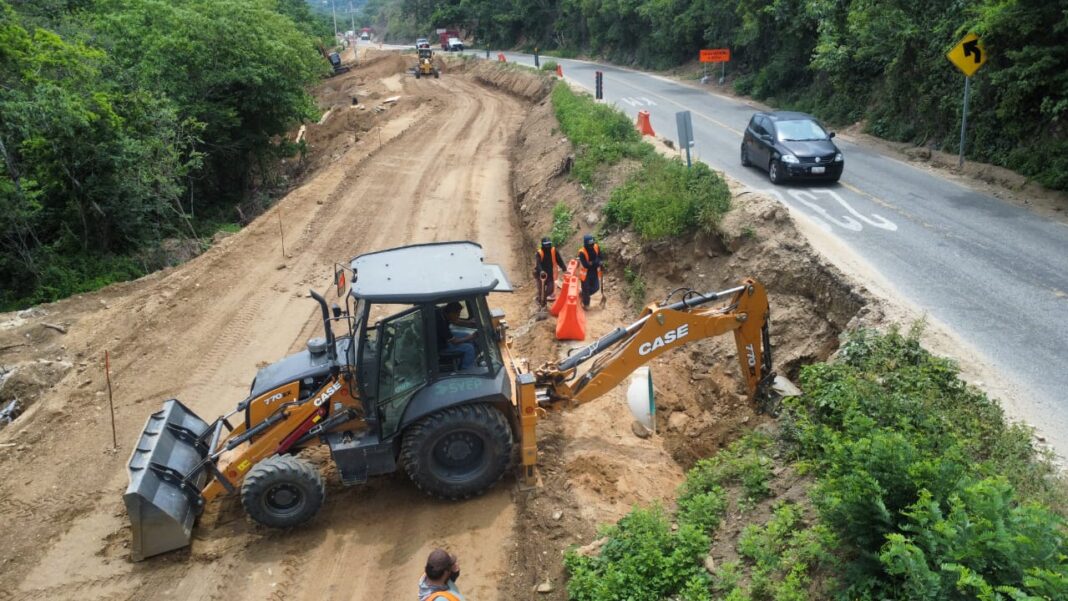 Exhorta Sectur Oaxaca a turistas tomar precauciones por paso intermitente en carretera federal 200 2