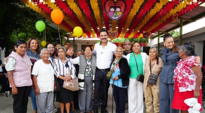 Oaxaca de Juárez celebra a las y los abuelos con un homenaje en la Casa de Día del DIF Municipal