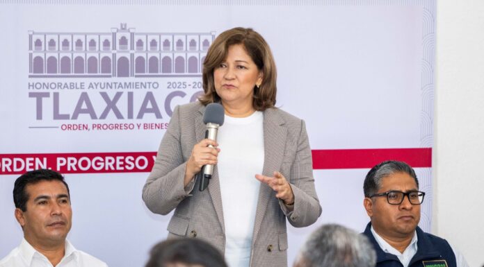 La Ombudsperson Mtra. Elizabeth Lara Rodríguez, y el Dr. José Luis Gutiérrez Román, Director General de ASILEGAL, capacitaron a elementos de seguridad pública municipal en la Mixteca Alta