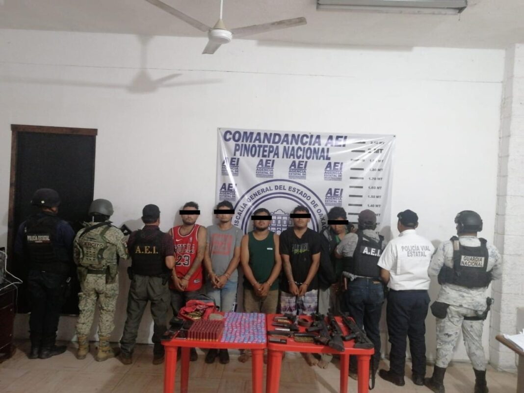 Asegura Gabinete de Seguridad armamento, vehículos y 5 personas vinculadas a delitos en la Costa (1)