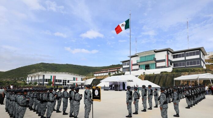 Asiste Gobernador de Oaxaca a la ceremonia de posesión de nuevo Coordinador Estatal de la Guardia Nacional