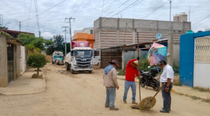 Fortalece Ceabien infraestructura sanitaria en San Bartolo Coyotepec.
