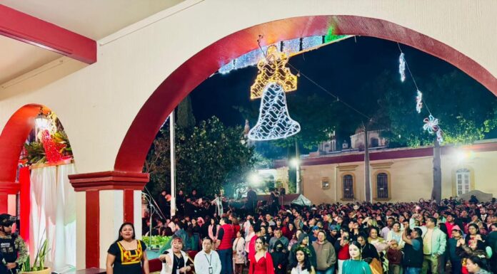 Disfrutaron familias oaxaqueñas del Grito de Independencia en un clima de paz: Sego