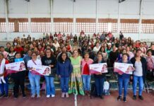 Apoya Sebienti a 182 jefas de familia de Ixtlán de Juárez con Tarjeta Margarita Maza