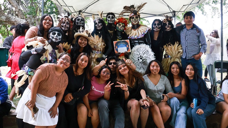 Celebra UTVCO la vida y la tradición con el Festival de Día de Muertos 2025 (3)