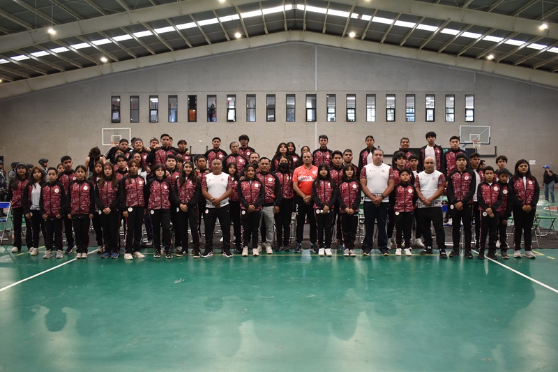 Abandera Indeporte a selección oaxaqueña que participará en los Juegos Nacionales Populares 2025.