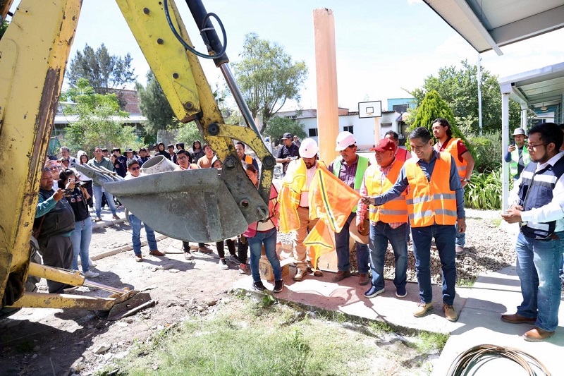 Invierte Iocied más de 7.7 mdp en obras ejecutadas en 3 escuelas de Mitla 2