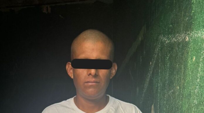 Fiscalía de Oaxaca solicita vinculación a proceso contra imputado por homicidio de padrastro; se realizan exámenes psiquiátricos a detenido