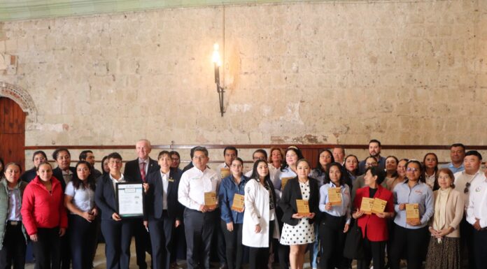 Reconoce IMSS Oaxaca a empresas líderes en prevención y bienestar laboral