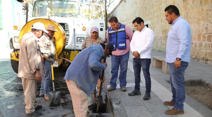 Exhorta Soapa a evitar descargar desechos orgánicos en la red pluvial del Centro Histórico