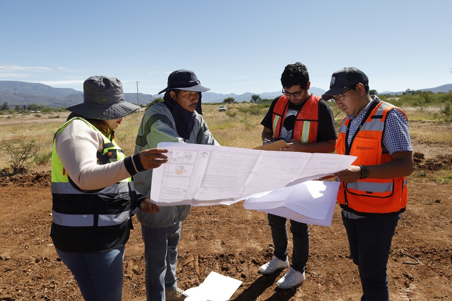 Inicia SIC construcción de Multideportivo en Alférez, Tlacolula de Matamoros (3)