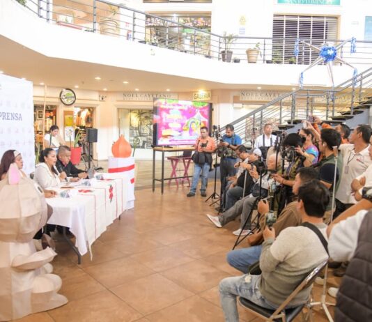 Invita Sectur Oaxaca visitar la Villa Mágica Iluminada Mitla 2025