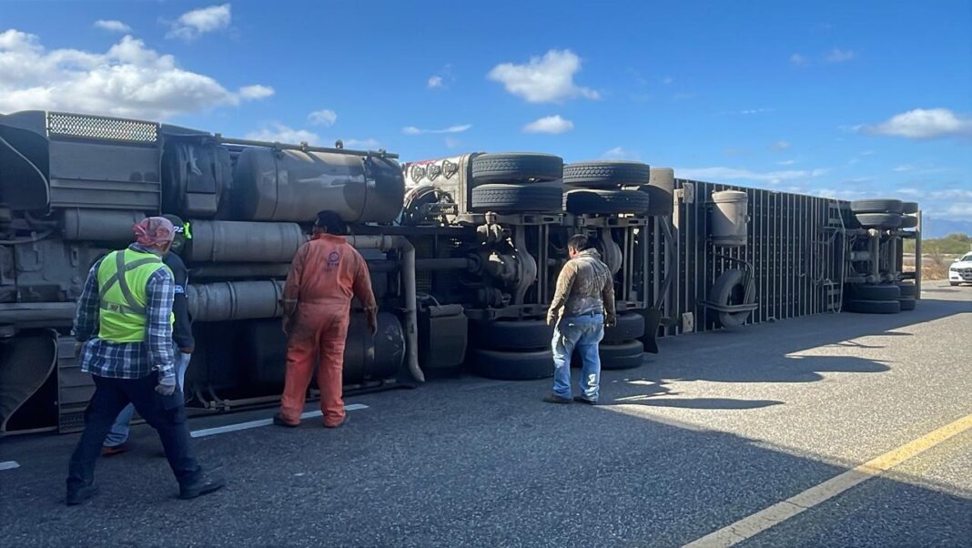 Por evento de norte, CEPCyGR exhorta a evitar transitar por el tramo carretero La Venta-La Ventosa (1)
