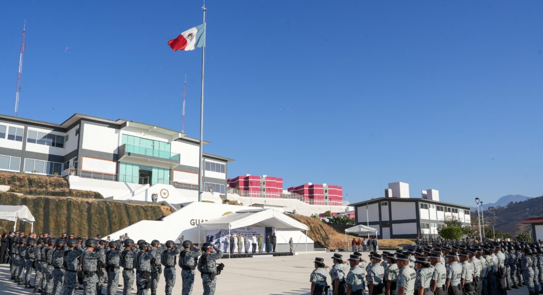 Atestigua Salomón Jara toma de posesión del nuevo comandante de coordinación de la Guardia Nacional en Oaxaca