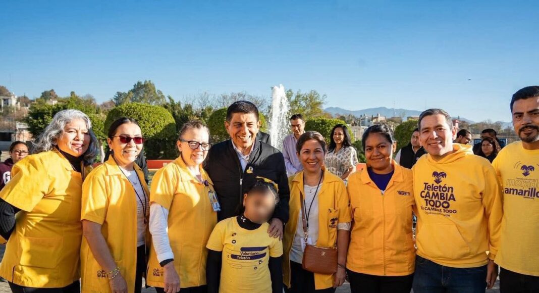 Arranca Salomón Jara nueva ruta RC-13 “Yuku Tay” del BinniBus en Oaxaca