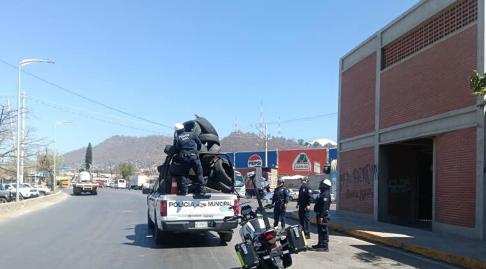 Municipio de Oaxaca de Juárez realiza operativo en avenida Constituyentes y avenida Margarita Maza