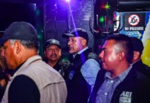 Fiscalía de Oaxaca y Mando Metropolitano detienen a dos por corrupción de menores y clausuran locales durante operativo nocturno en bares de los Valles Centrales