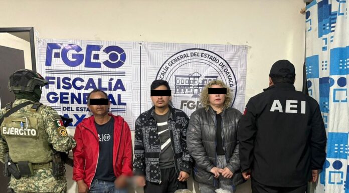 Fiscalía de Oaxaca ejecuta cateos en puntos de venta de drogas en Matatlán y Mitla; hay seis personas detenidas