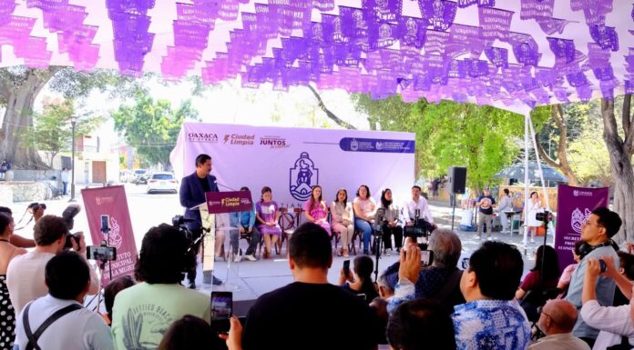 Arranca el Tianguis Violeta en El Llano