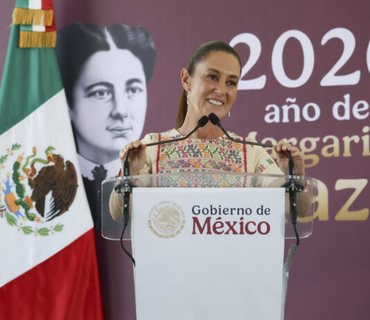 Presidenta entrega escrituras y condonaciones en Morelos como parte de la reestructura de 5 millones de créditos impagables en el país