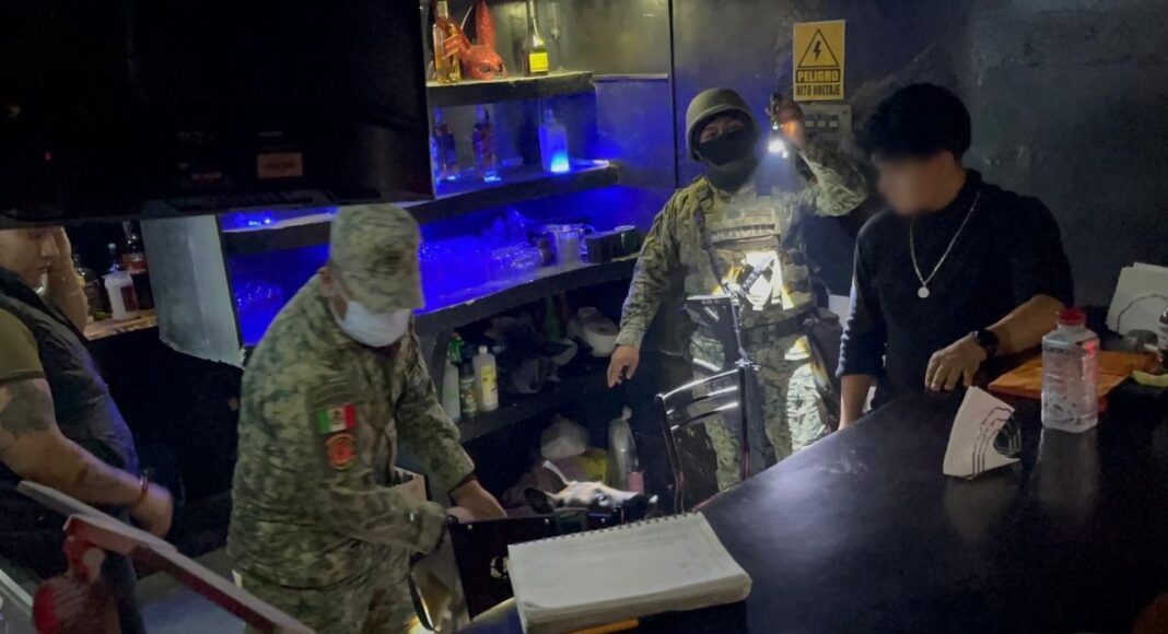 Operativo nocturno en bares de la Mixteca deja dos detenidos y refuerza seguridad: Fiscalía de Oaxaca