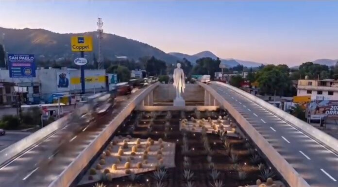 El Presidente Municipal de Oaxaca de Juárez Ray Chagoya dio a conocer el inicio de la obra del Distribuidor Vial de Viguera
