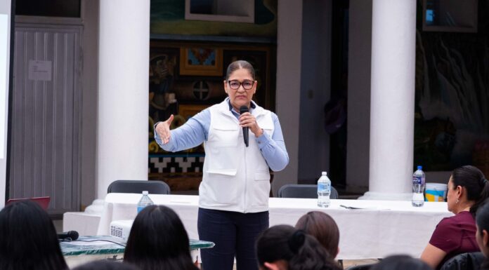 Preside Ombudsperson capacitación a docentes de Centros de Atención Múltiple y Unidades de Servicios de Apoyo a la Educación Regular en la Mixteca