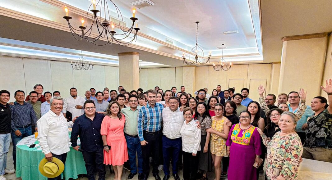 RECTOR DE LA UABJO RESALTA EL COMPROMISO DOCENTE DE LA ESCUELA PREPARATORIA NO. 1