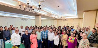 RECTOR DE LA UABJO RESALTA EL COMPROMISO DOCENTE DE LA ESCUELA PREPARATORIA NO. 1