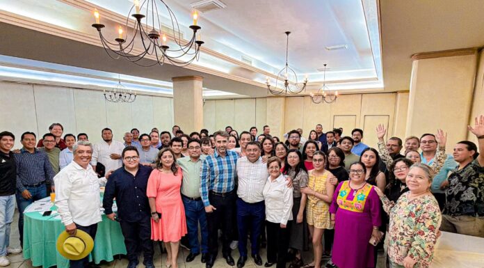 RECTOR DE LA UABJO RESALTA EL COMPROMISO DOCENTE DE LA ESCUELA PREPARATORIA NO. 1