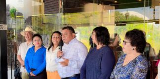 RECTOR DE LA UABJO IMPULSA UNIDAD Y TRANSFORMACIÓN EN LA PREPARATORIA NO. 7 DURANTE LA CELEBRACIÓN DEL DÍA DEL MAESTRO