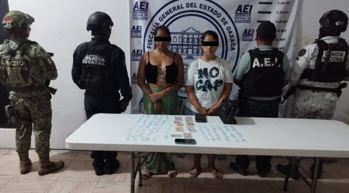 Fiscalía de Oaxaca detiene en flagrancia a dos personas por probable delito contra la salud en la región de la Costa
