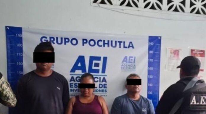 Cateos simultáneos en la Costa de Oaxaca dejan ocho personas detenidas y aseguramiento de presuntas drogas y armamento
