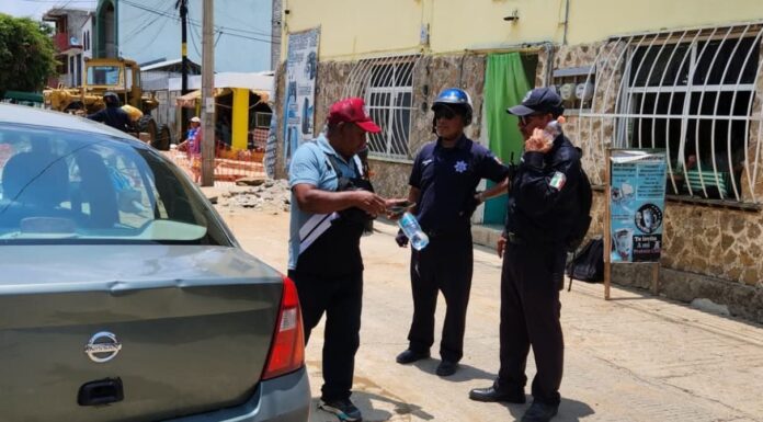 Policía Vial de Oaxaca de Juárez recupera espacios públicos