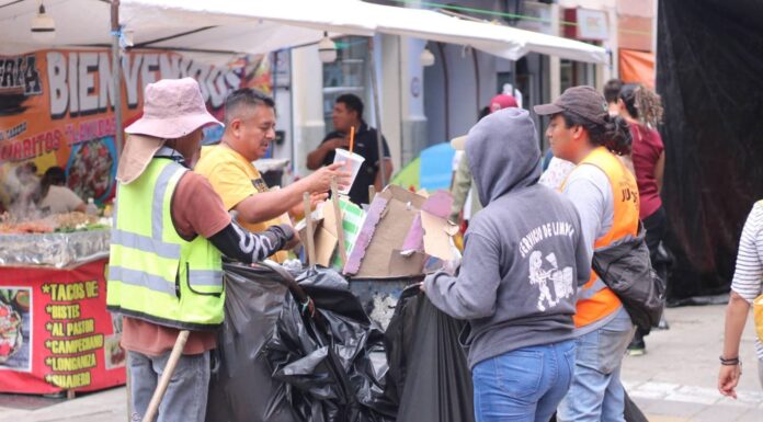Refuerzan trabajos de limpia en el Centro Histórico
