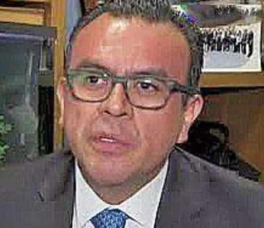 Tras eliminar al Dr. Adrián Chávez, Óscar Ruiz Osorno, cacique sindical del Hospital Infantil de México busca imponer como directora a su incondicional, la Dra. Miriam Herrera Segura
