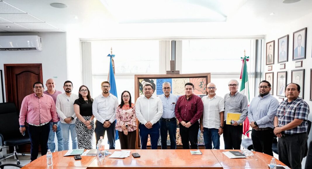 NECESARIO TRANSPARENTAR RECURSOS EN OBRAS, ADQUISICIONES Y SERVICIOS: RECTOR DE LA UABJO