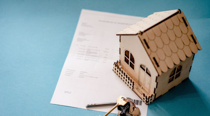 Guía práctica para mejorar tu historial crediticio y comprar tu casa este año