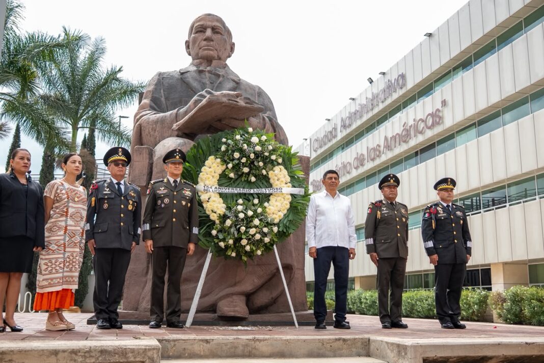 Encabeza Gobernador Salomón Jara ceremonia de Aniversario Luctuoso de Benito Juárez2