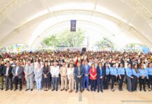 SE GRADÚAN 300 PROFESIONALES DE CONTADURÍA PÚBLICA Y ADMINISTRACIÓN DE LA UABJO