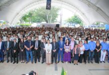 LA UABJO CELEBRA EL EGRESO DE UNA NUEVA GENERACIÓN DE CONTADORES Y ADMINISTRADORES