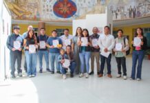 UABJO PREMIA A GANADORES DEL CONCURSO DE FOTOGRAFÍA “MIRADAS DE LA GUELAGUETZA UNIVERSITARIA”