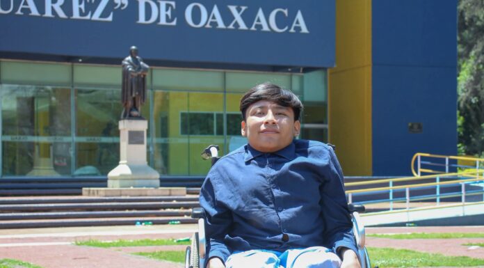ESTUDIANTE DE LA UABJO DESARROLLA APLICACIÓN QUE FORTALECE LA ACCESIBILIDAD Y LA INCLUSIÓN EN OAXACA