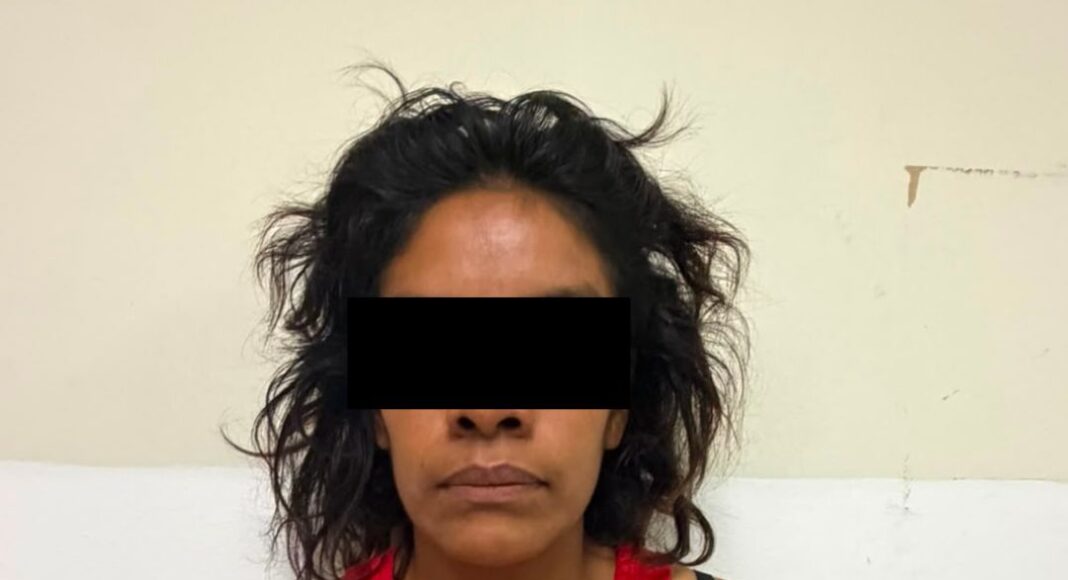 Fiscalía de Oaxaca detiene a una mujer por su probable responsabilidad en homicidio calificado cometido en la colonia Jardín de la capital