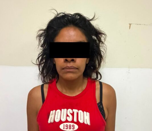 Fiscalía de Oaxaca detiene a una mujer por su probable responsabilidad en homicidio calificado cometido en la colonia Jardín de la capital