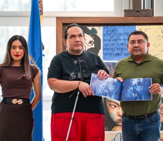 UABJO Y EL ARTISTA PLÁSTICO PEDRO MIRANDA IMPULSAN ACCIONES CULTURALES PARA ACORTAR BRECHAS DE DESIGUALDAD