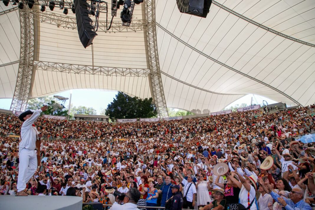 ¡Viva la Guelaguetza!, cautiva Primer Lunes del Cerro 2026 el corazón de más de 11 mil asistentes18