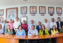 UABJO PRESENTA A SU FUNCIONARIADO UNIVERSITARIO LOS AVANCES DEL PROGRAMA CONMEMORATIVO DEL BICENTENARIO DEL ICAE