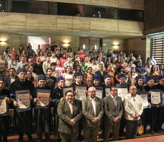 UABJO CELEBRA LA GRADUACIÓN DE UNA NUEVA GENERACIÓN DE DOCTORAS Y DOCTORES EN CIENCIAS DE LA ADMINISTRACIÓN